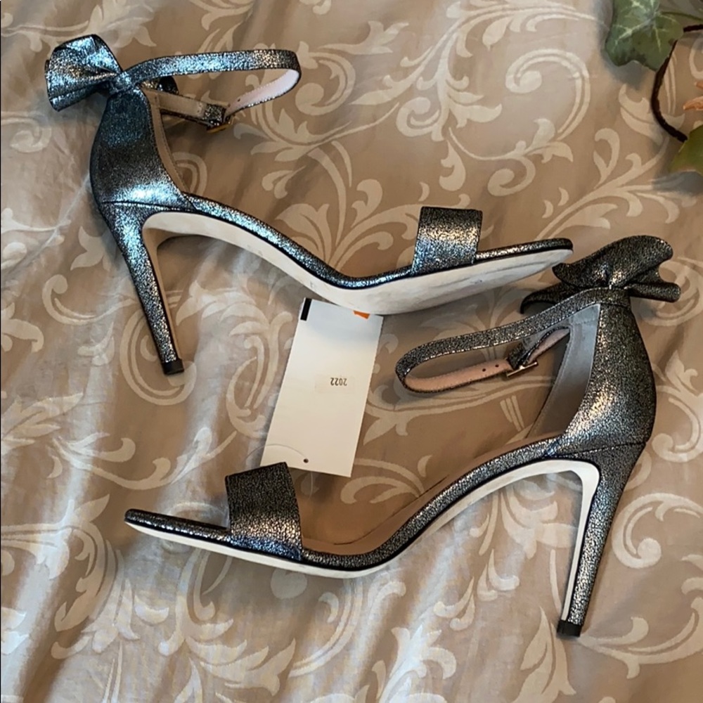 Kate Spade Silver Heels - Picture 3 of 8